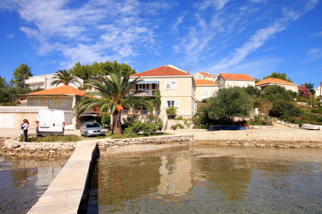 Apartments By The Sea Lumbarda, Korcula - 9330 ภายนอก รูปภาพ